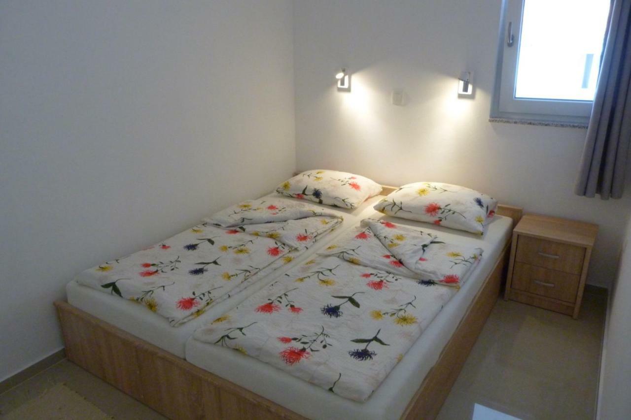 Appartement Monja & Dadi, Malinska, *