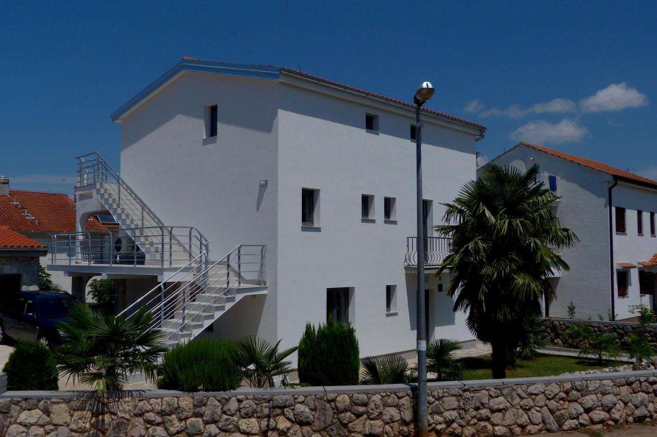 Appartement Monja & Dadi, Malinska, *
