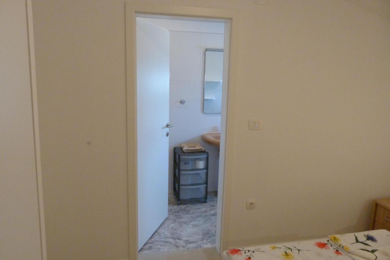 Monja & Dadi, Malinska, Appartement Vantacici